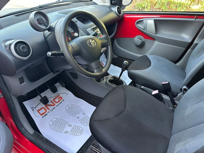 Toyota Aygo 1, 000 EURO4, снимка 9 - Автомобили и джипове - 50666882