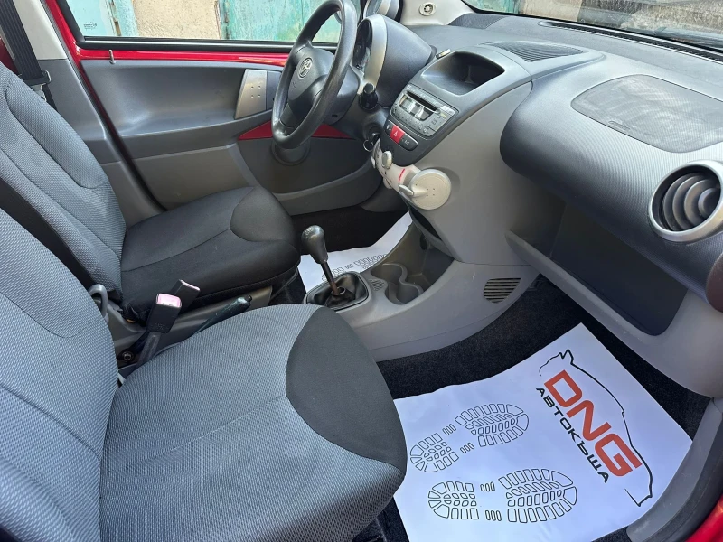 Toyota Aygo 1, 000 EURO4, снимка 8 - Автомобили и джипове - 50666882