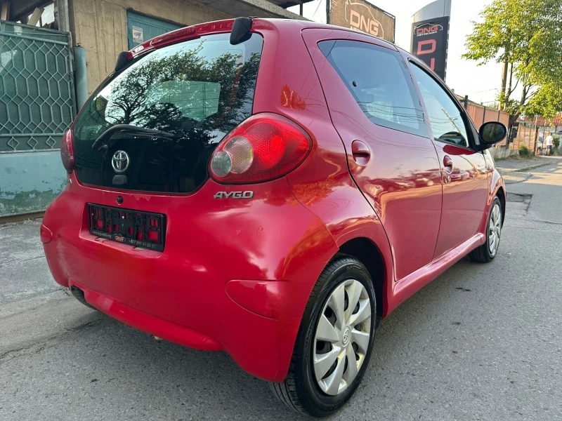 Toyota Aygo 1, 000 EURO4, снимка 7 - Автомобили и джипове - 50666882