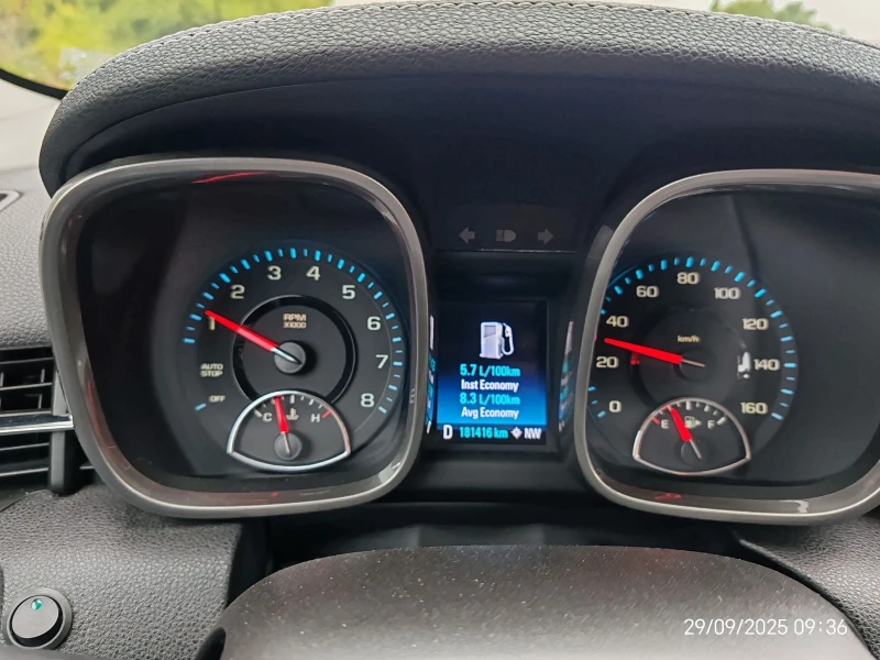 Chevrolet Malibu 2.5 LT, снимка 8 - Автомобили и джипове - 52474008