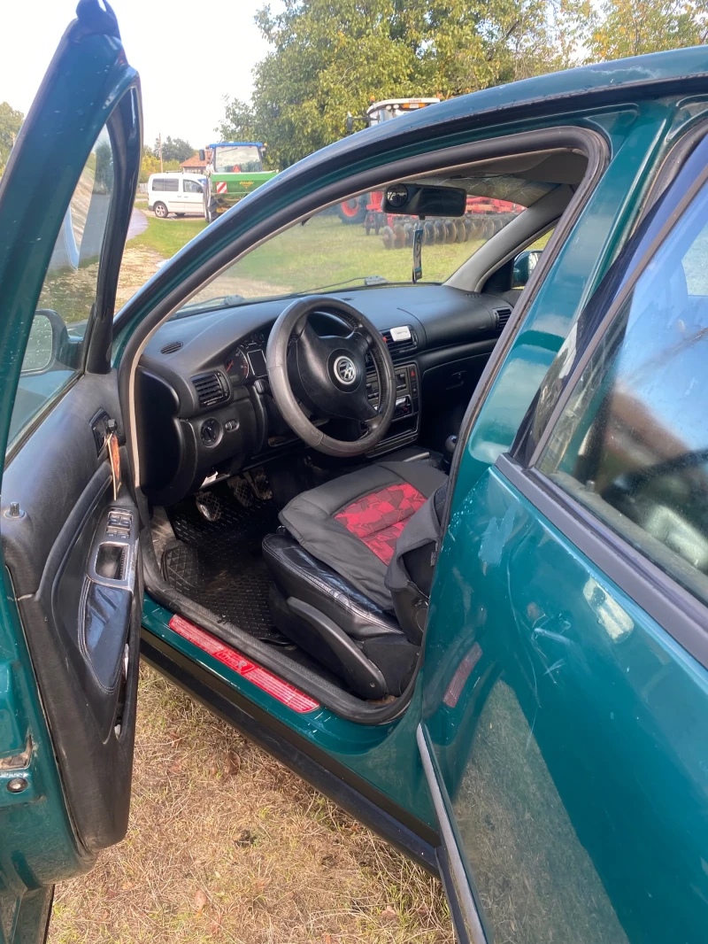VW Passat, снимка 4 - Автомобили и джипове - 52451518