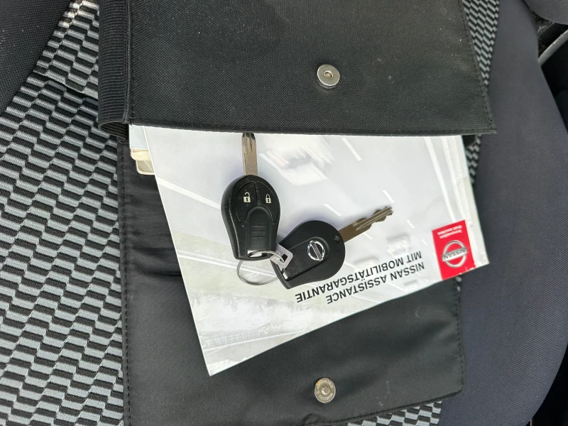 Nissan Micra 1.2 I  98kc, снимка 15 - Автомобили и джипове - 52247310