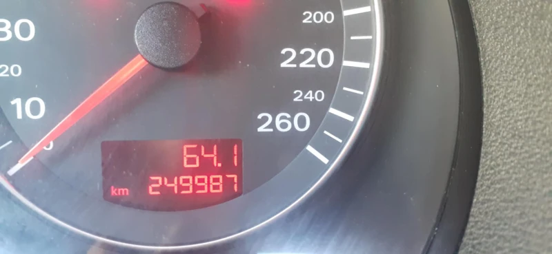 Audi A3 TFSI, снимка 8 - Автомобили и джипове - 52614252