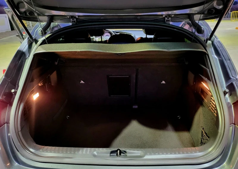 Citroen DS4 2.0 HDI, снимка 16 - Автомобили и джипове - 52827460