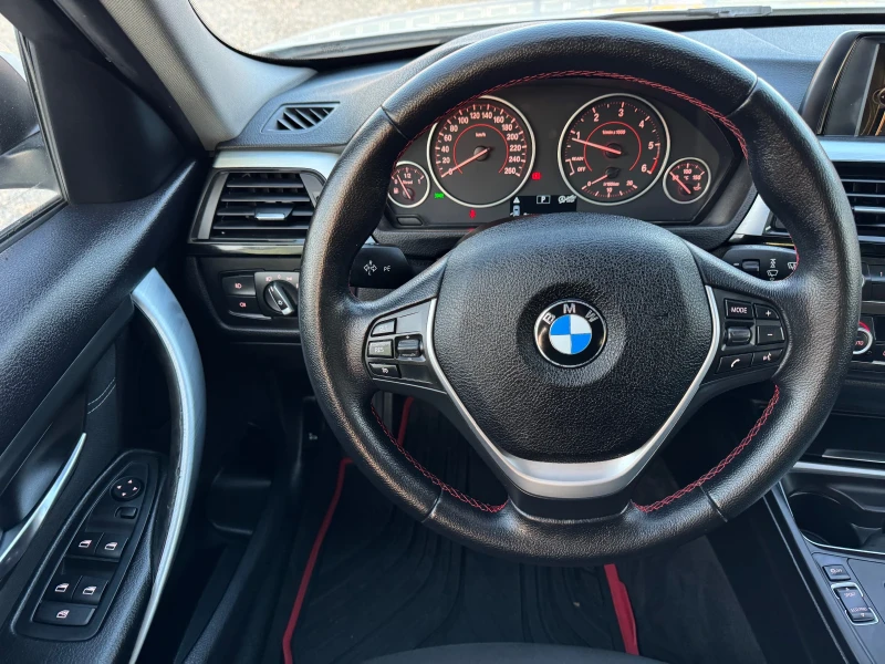 BMW 320 БЯЛА ПЕРЛА, снимка 10 - Автомобили и джипове - 52851335