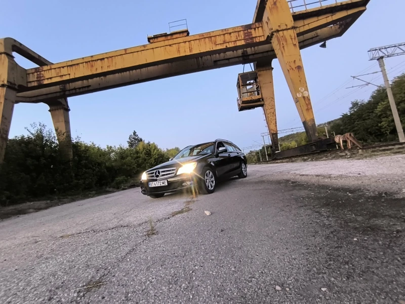 Mercedes-Benz C 200, снимка 8 - Автомобили и джипове - 52902358
