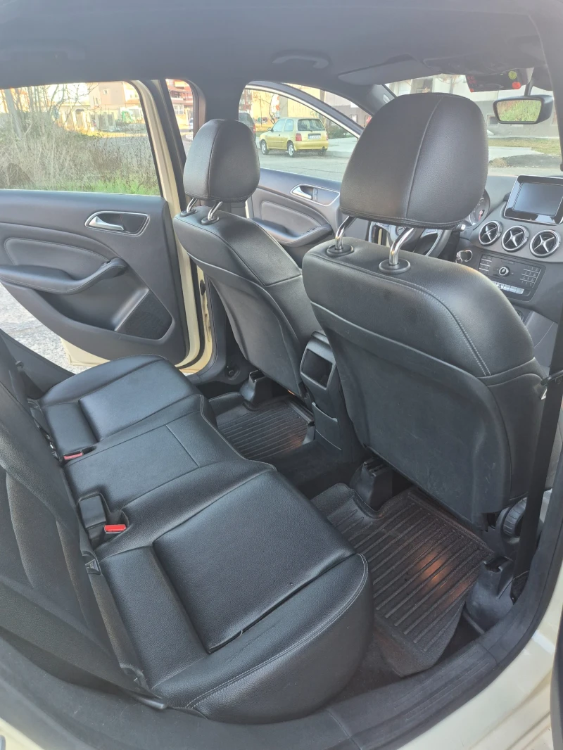 Mercedes-Benz B 180, снимка 7 - Автомобили и джипове - 52914433