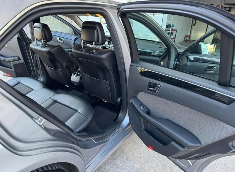 Mercedes-Benz E 220, снимка 9 - Автомобили и джипове - 53421879