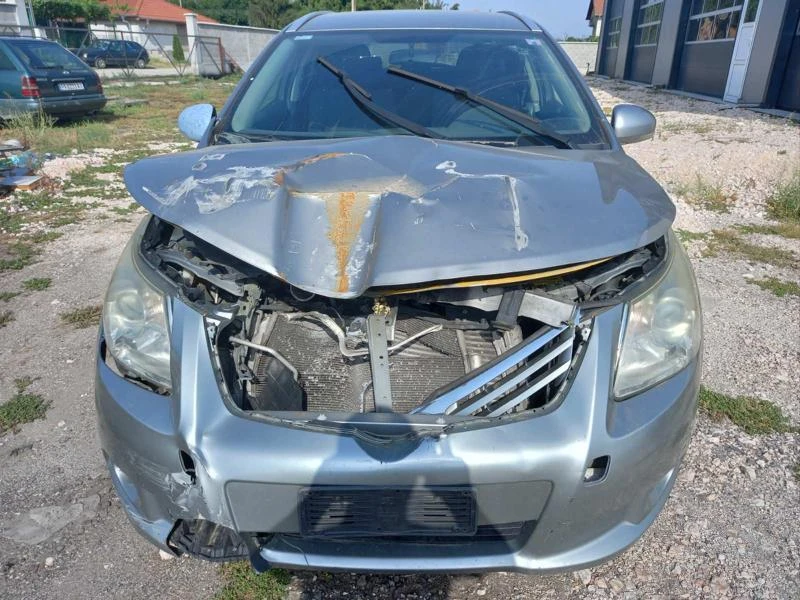 Toyota Avensis 2.0d4d, снимка 3 - Автомобили и джипове - 46560737