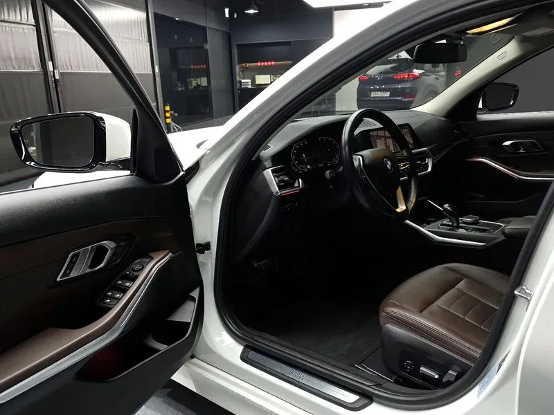 BMW 320 - САМО 30% АВАНС, снимка 10 - Автомобили и джипове - 55406803
