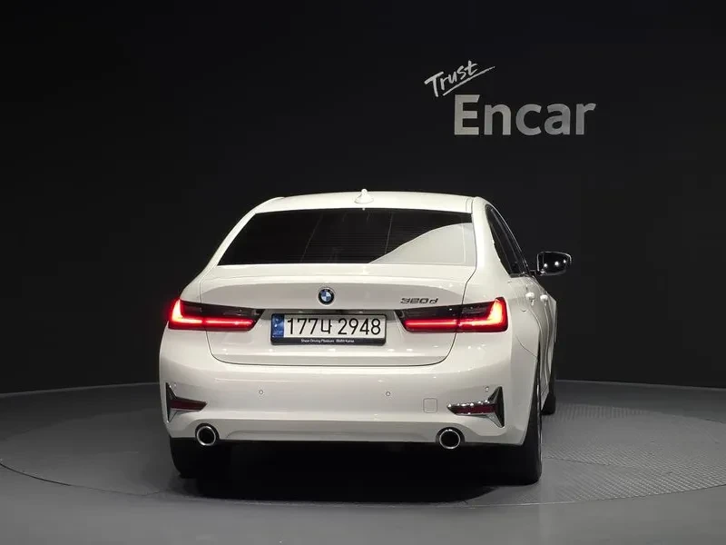 BMW 320 - САМО 30% АВАНС, снимка 4 - Автомобили и джипове - 55406803