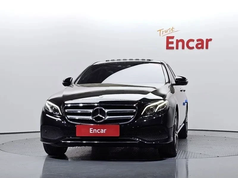 Mercedes-Benz E 300, снимка 3 - Автомобили и джипове - 55754804