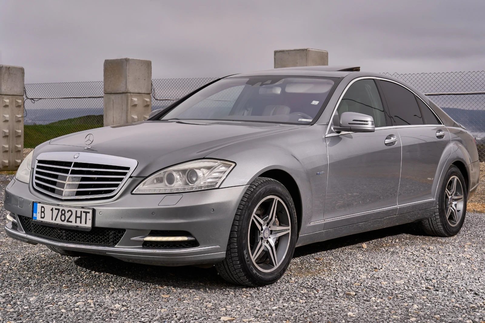 Mercedes-Benz S 350 Facelift * 4matic * сменени вериги * обслужена, снимка 1