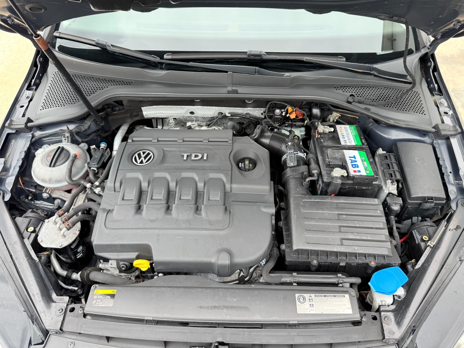 VW Golf 1.6tdi 110k.c * 4x4* Navi* UNIKAT*  | Mobile.bg   17