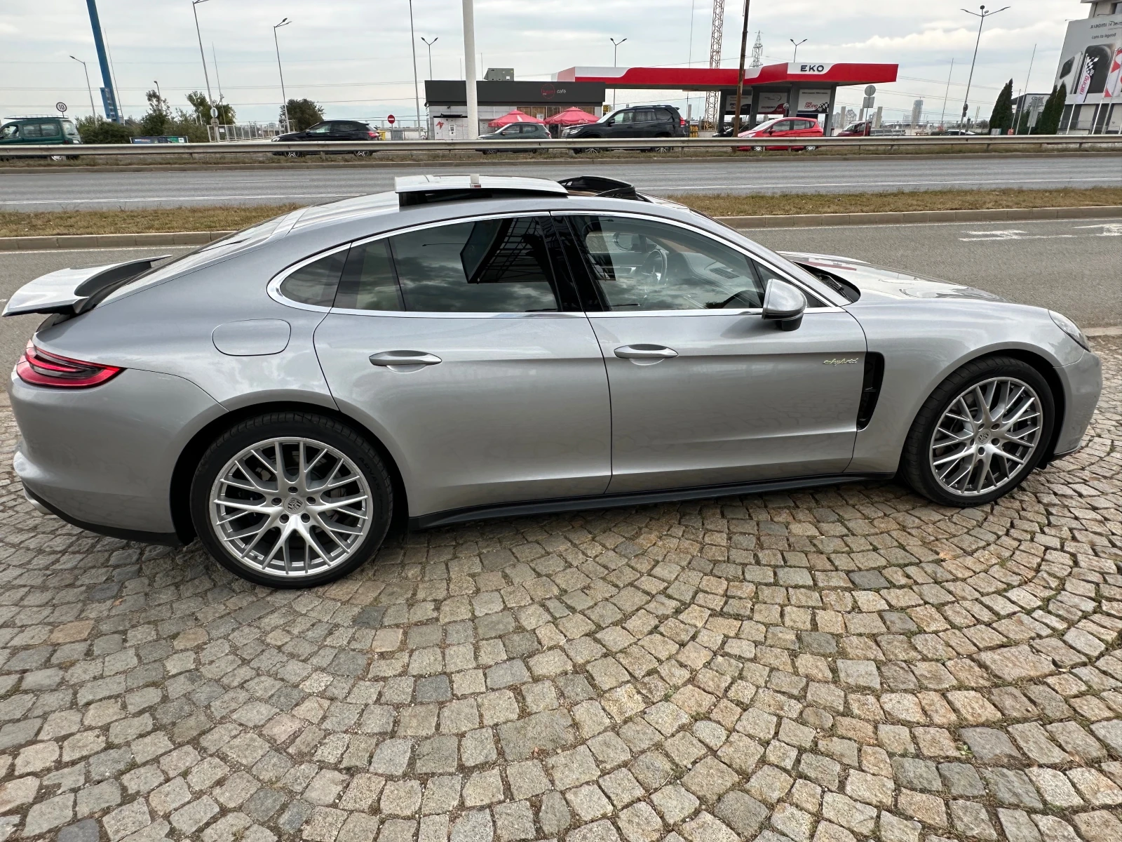 Porsche Panamera 4 E-hibrid/Panorama/Bose - изображение 7