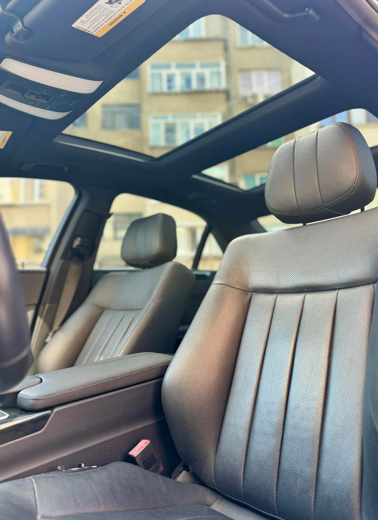 Mercedes-Benz E 500 4Matic/AMG Pack  - изображение 8