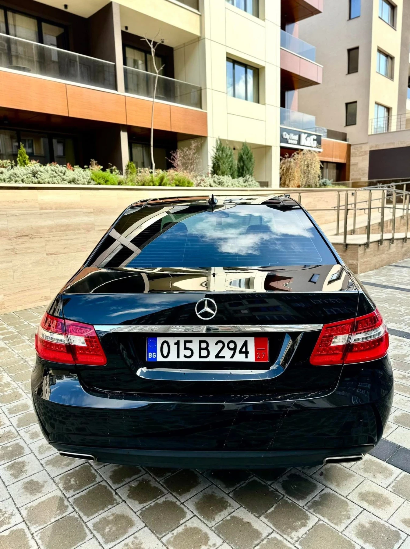 Mercedes-Benz E 500 4Matic/AMG Pack  - изображение 5