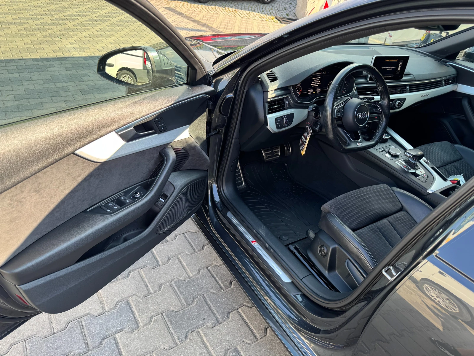 Audi A4 B9 - изображение 10