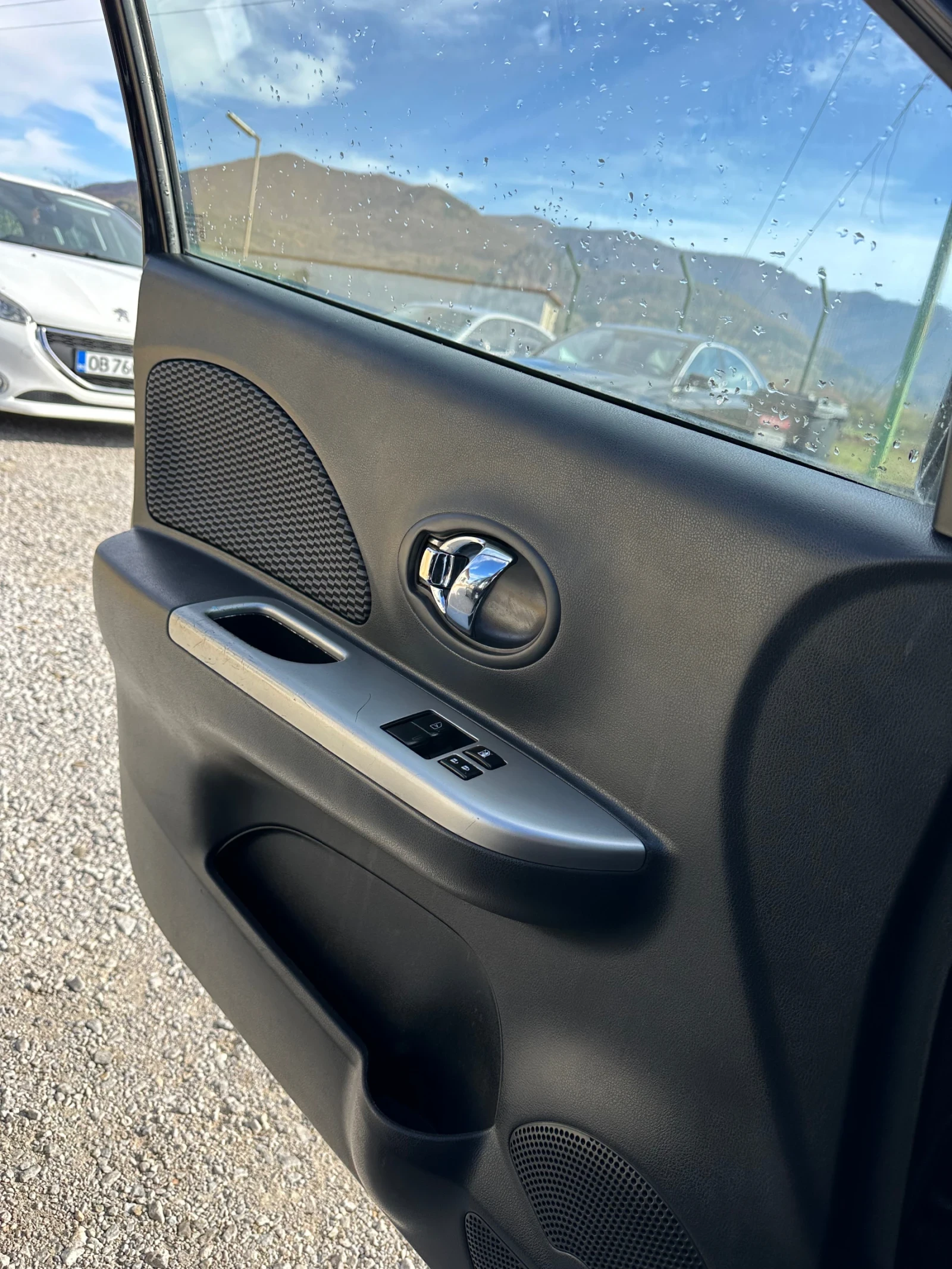 Nissan Micra 1.2 I  98kc - изображение 9