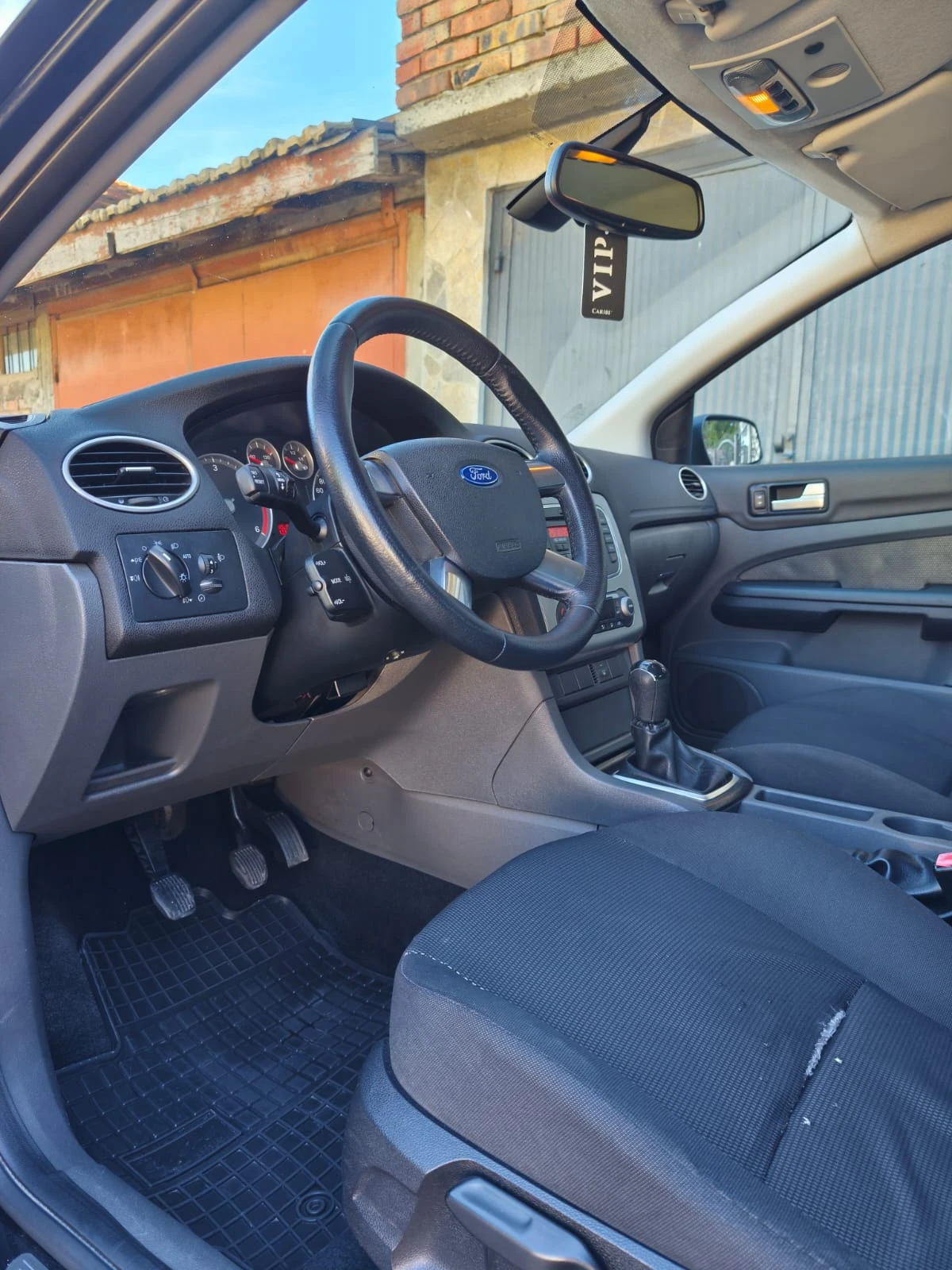 Ford Focus Titanium - изображение 7