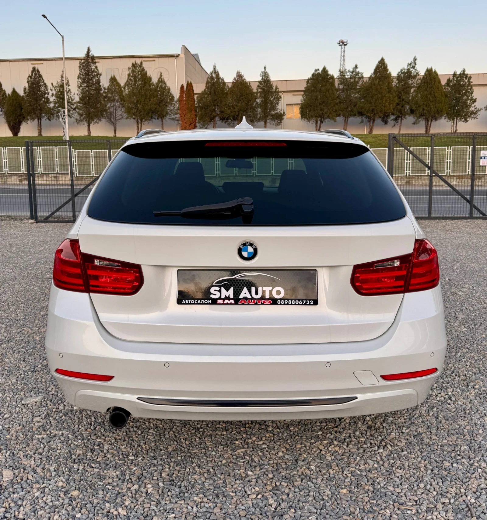 BMW 320 БЯЛА ПЕРЛА - изображение 4