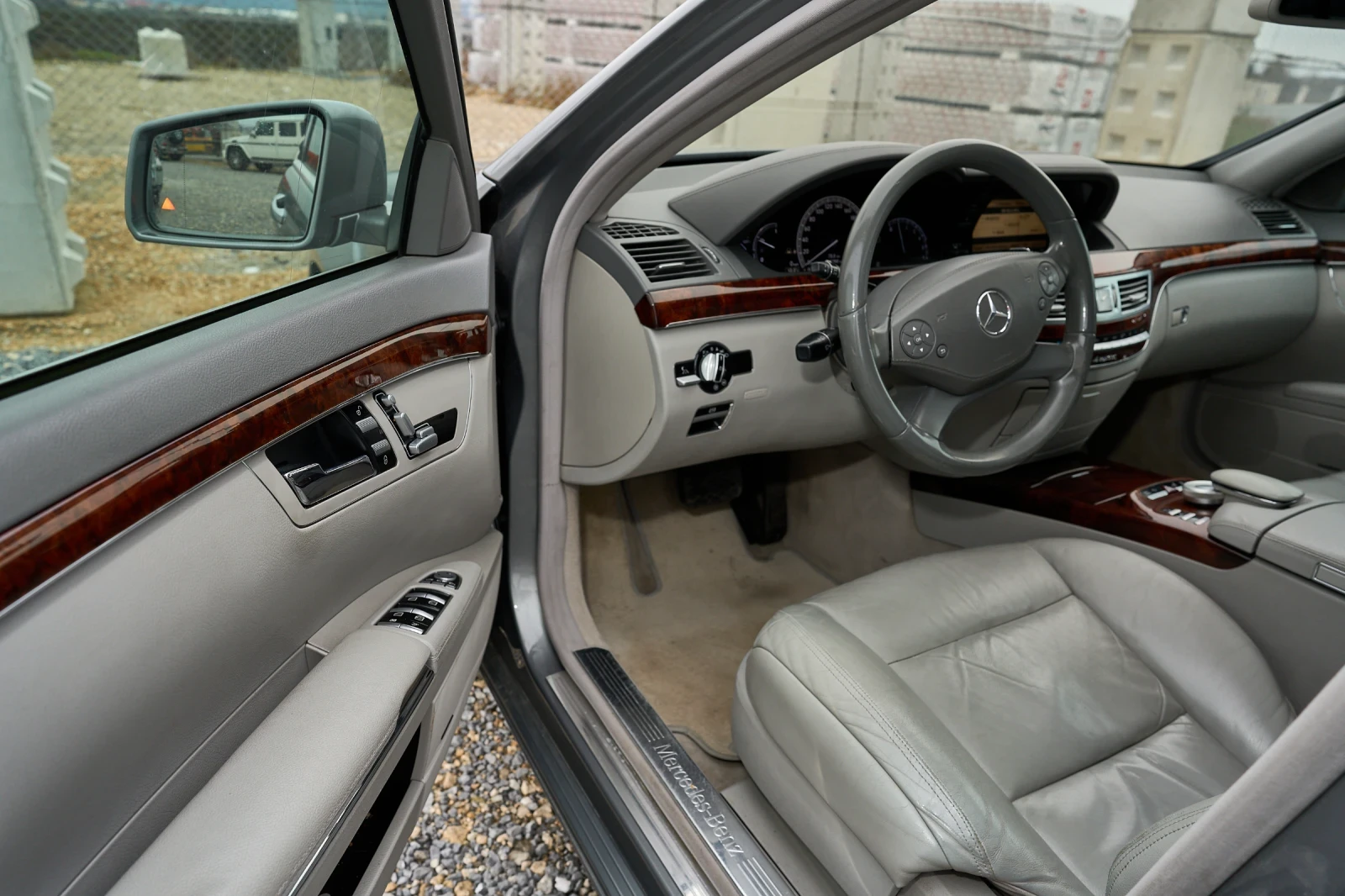 Mercedes-Benz S 350 Facelift * 4matic * ������� ������ * ��������� | Mobile.bg � ����������� 9