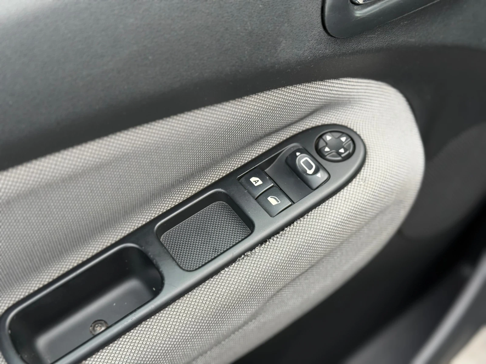 Citroen C4 Picasso 1.6������* 2011�* �����* 172.000��*  | Mobile.bg � ����������� 12