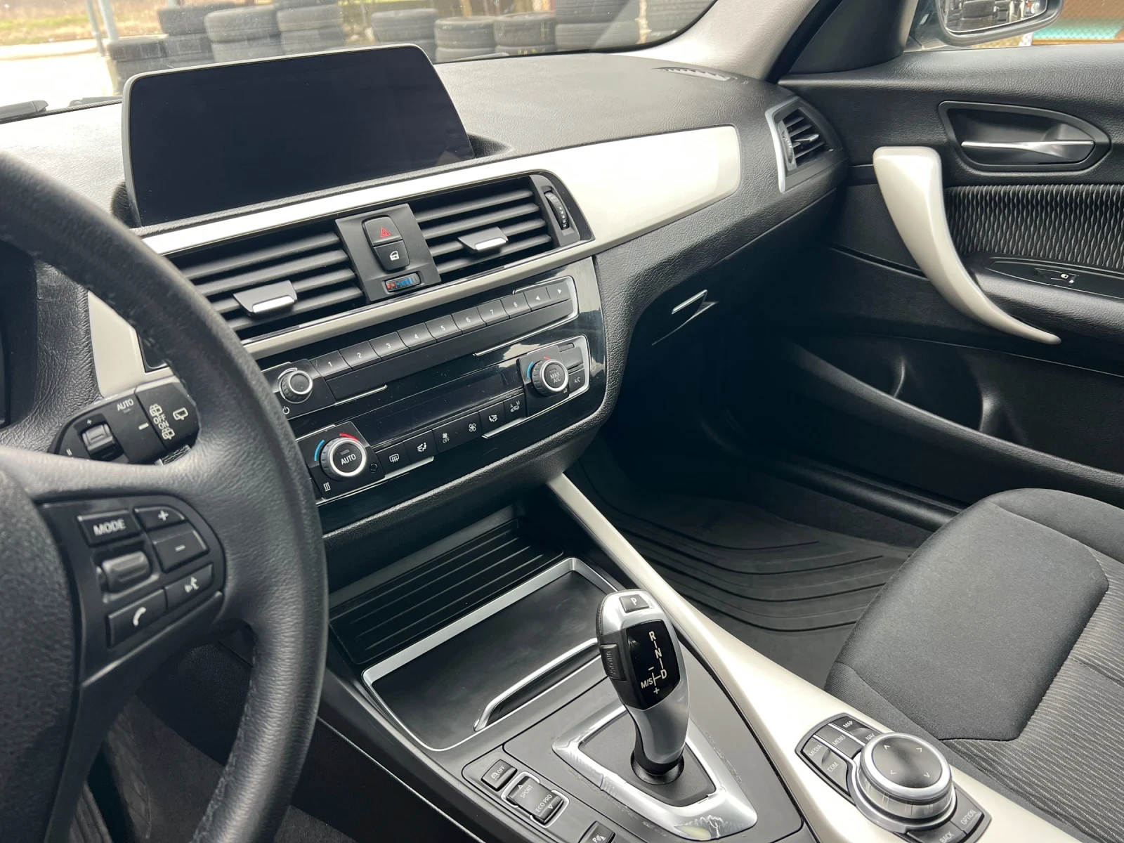 BMW 116 116d 2019� ������� ��� ���� ������� ����6 | Mobile.bg � ����������� 12