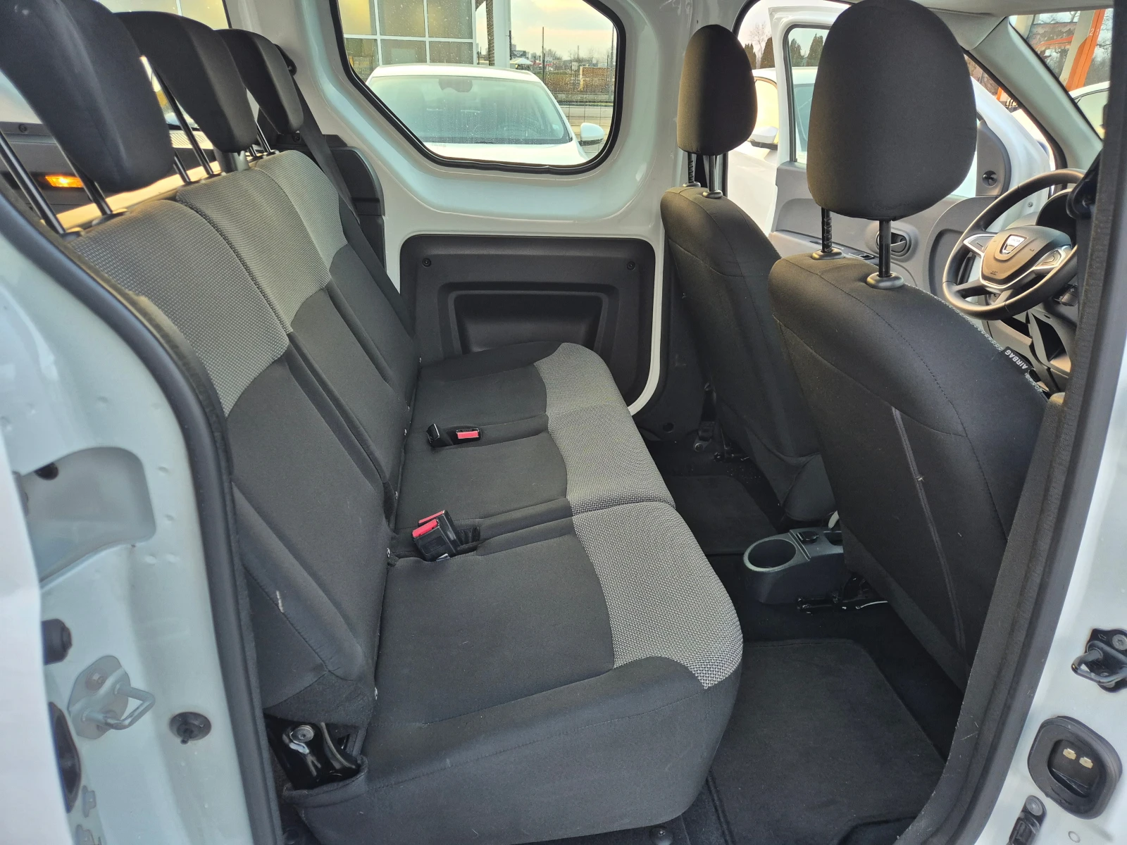 Dacia Dokker N-1= 1.5 DCI - изображение 10