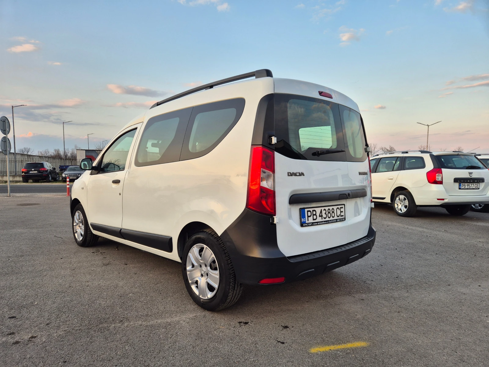 Dacia Dokker N-1= 1.5 DCI - изображение 3