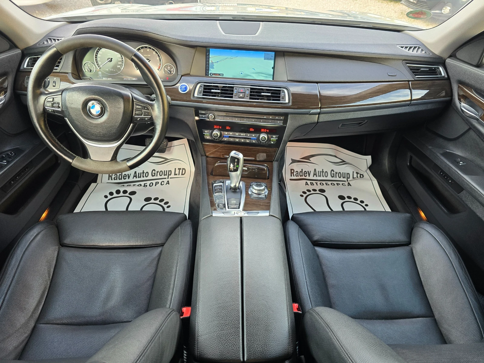 BMW 750 i /NAVI/VACUM/FULL/, снимка 9 - Автомобили и джипове - 54150242