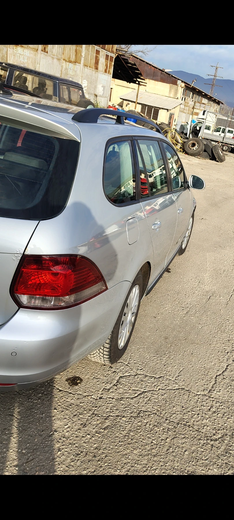 VW Golf 1.6, снимка 4 - Автомобили и джипове - 54171014