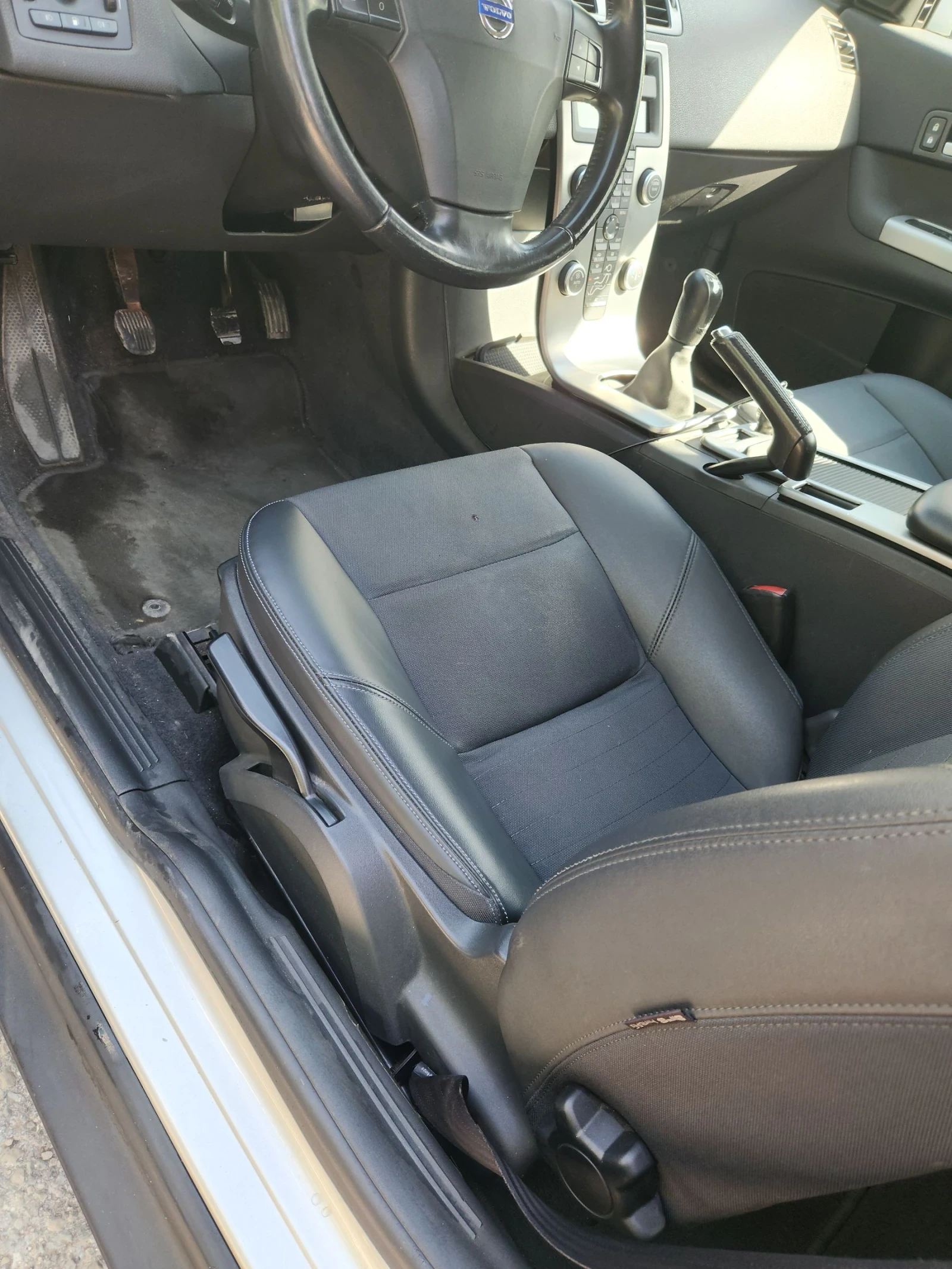 Volvo C30 | Mobile.bg � ����������� 14