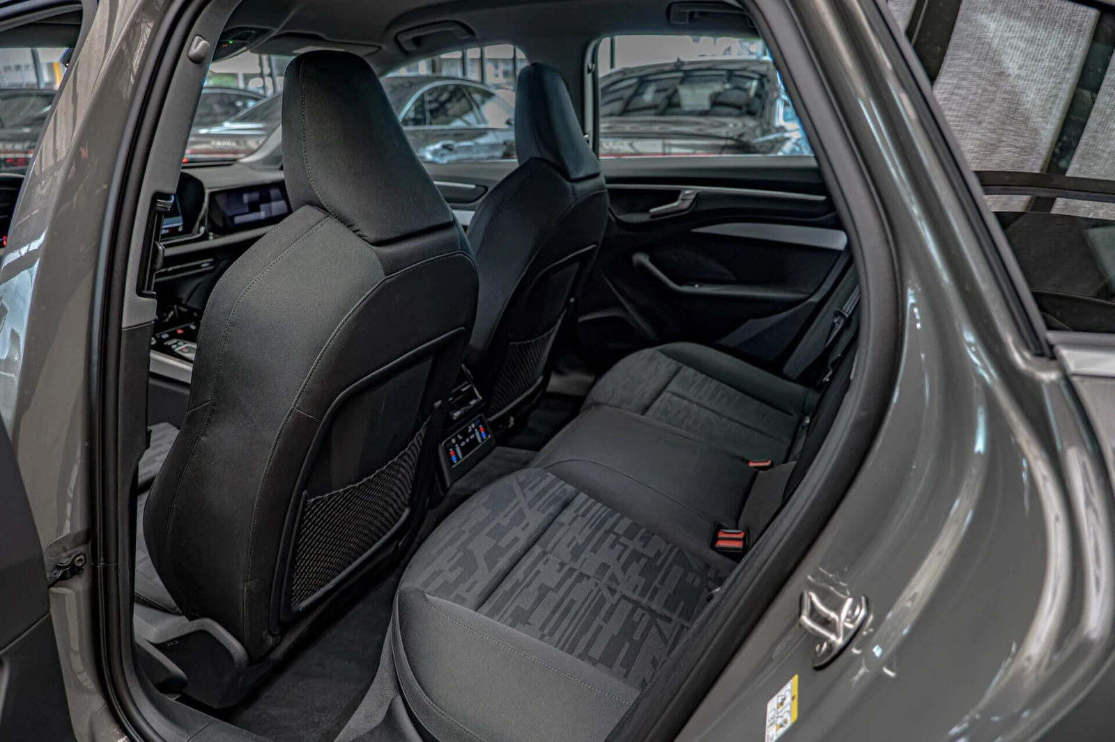 Audi A6 2.0TDI/Dist./Lane Assist/Side Assist/������ 360/Pa | Mobile.bg � ����������� 8