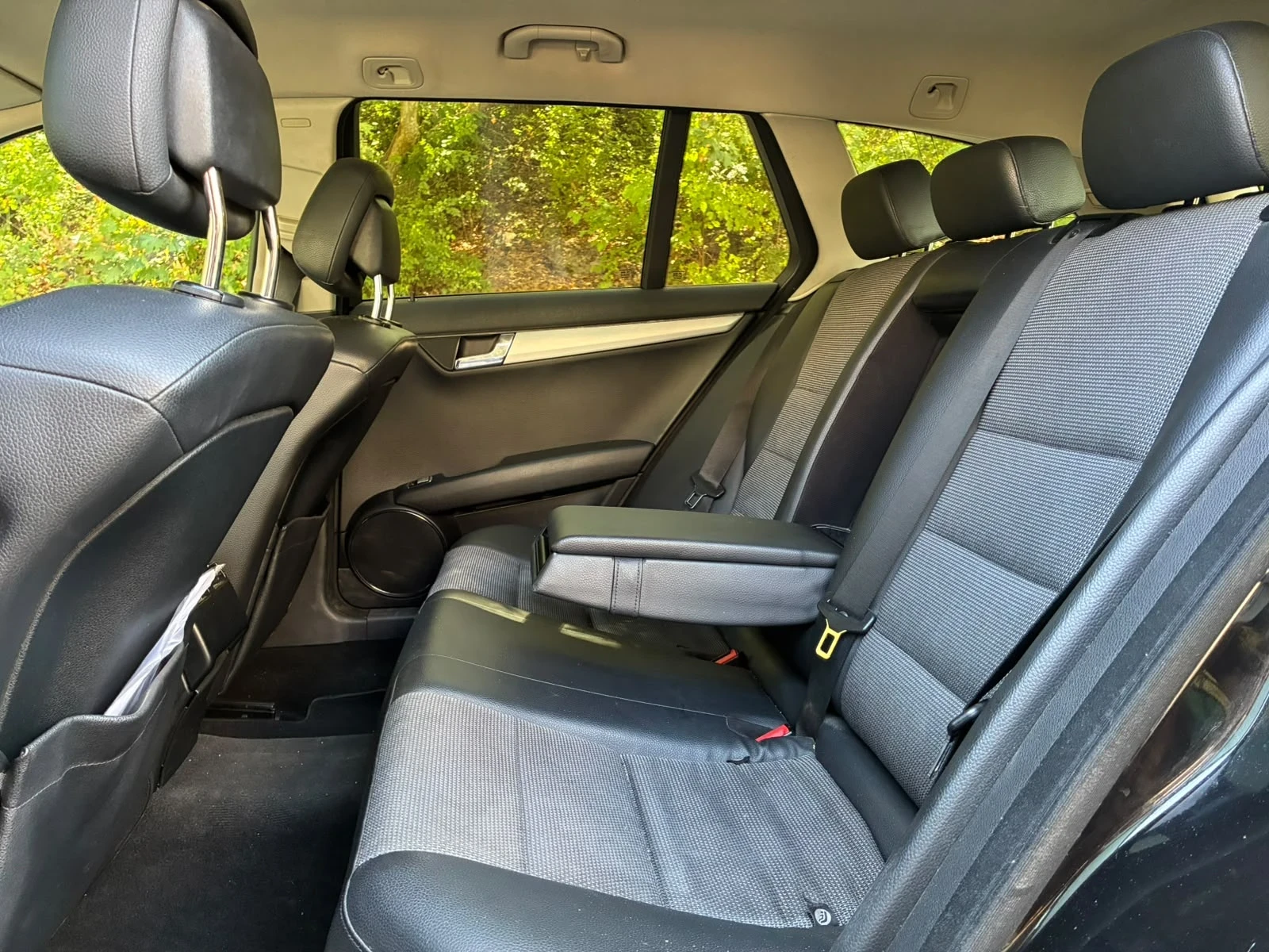 Mercedes-Benz E 220 OEM646, снимка 13 - Автомобили и джипове - 56169309