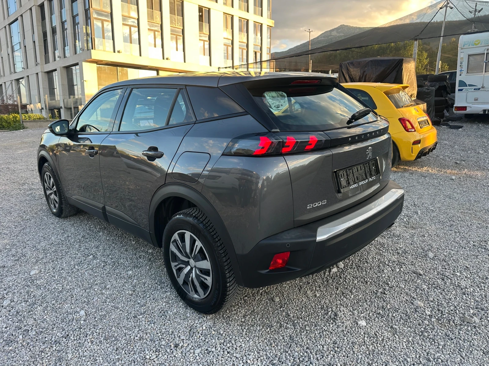 Peugeot 2008 АВТОМАТИК, снимка 5 - Автомобили и джипове - 56261397