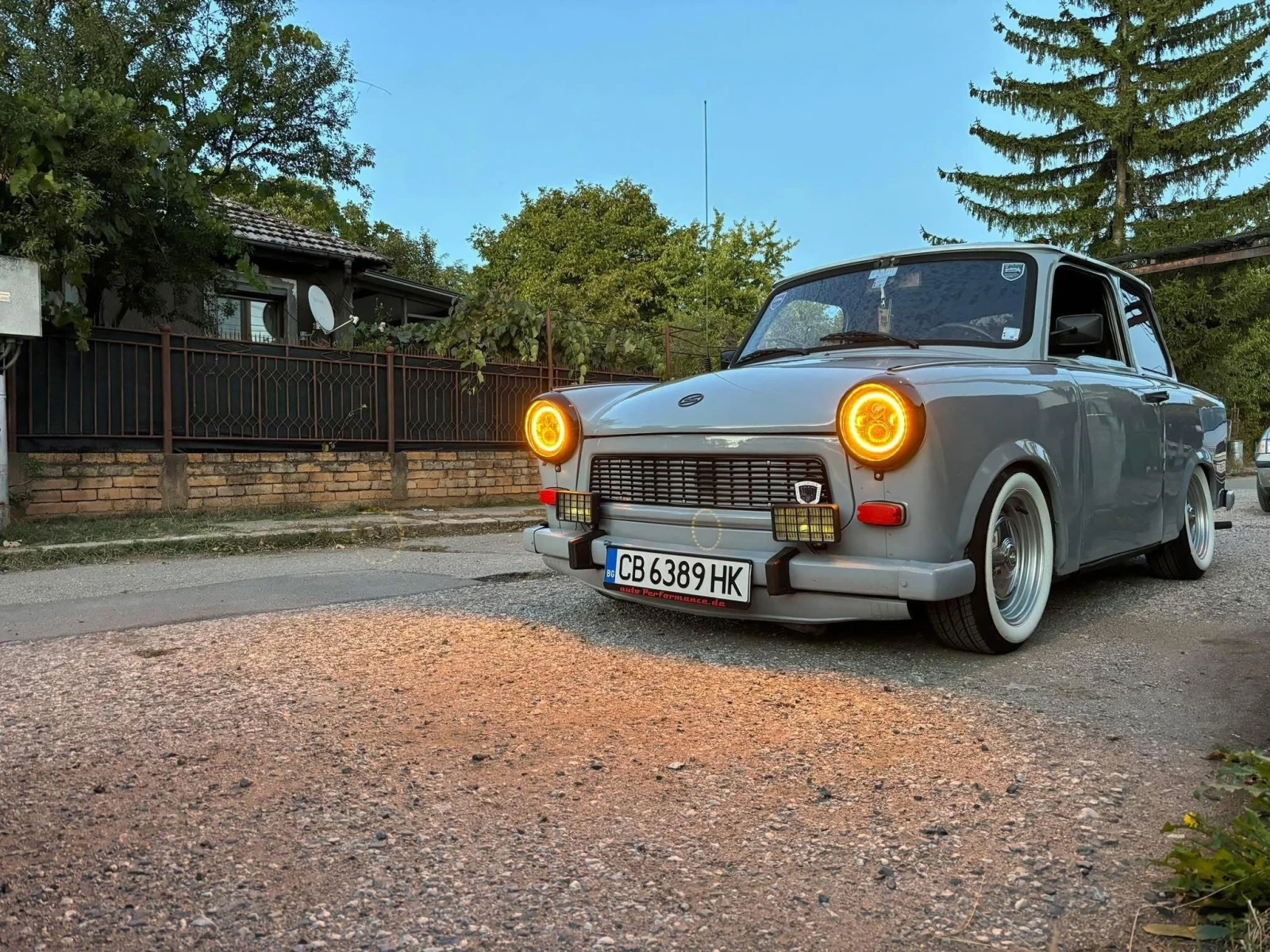 Trabant 601 1 �� ���������� 74 000�� ��� ������  | Mobile.bg � ����������� 17