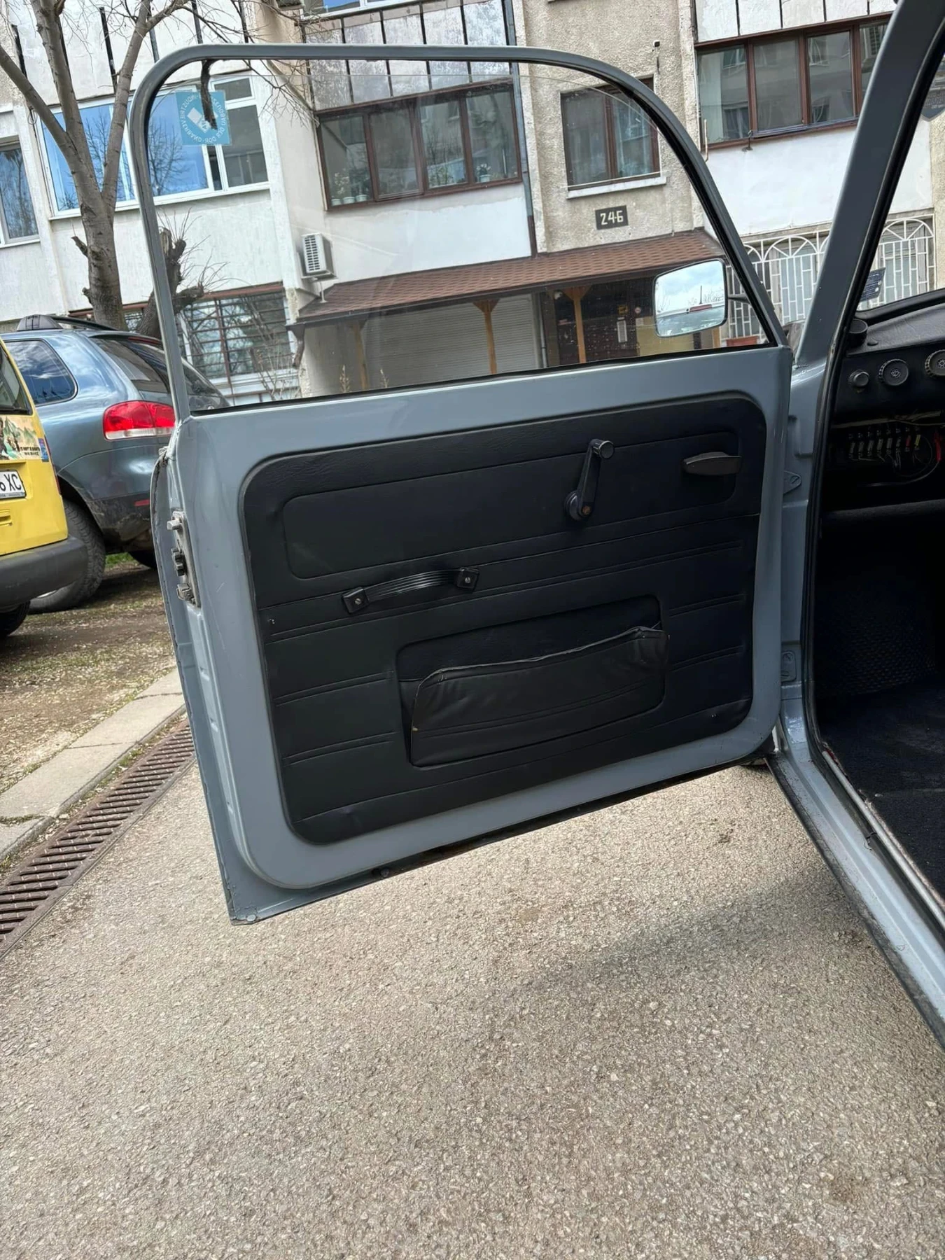 Trabant 601 1 �� ���������� 74 000�� ��� ������  | Mobile.bg � ����������� 13