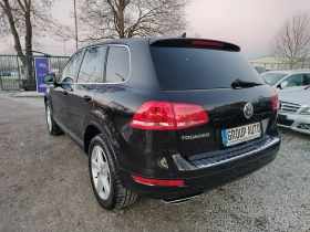 VW Touareg 3.0TDI-239к.с/НАВИГАЦИЯ/КОЖА/ПОДГРЕВ/АВТОПИЛОТ!!! , снимка 5
