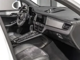 Porsche Macan CARFAX, снимка 12