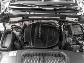 Porsche Macan CARFAX, снимка 15