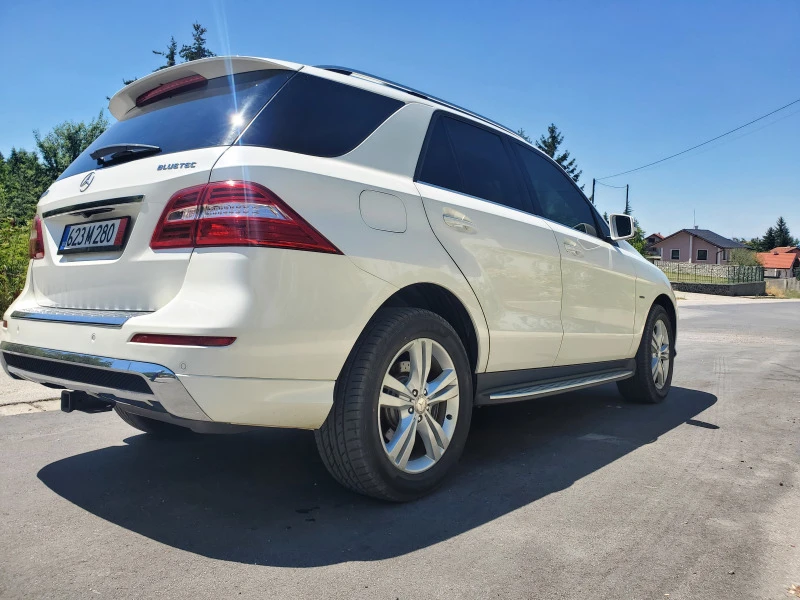 Mercedes-Benz ML 350 AMG line, снимка 8 - Автомобили и джипове - 47134060