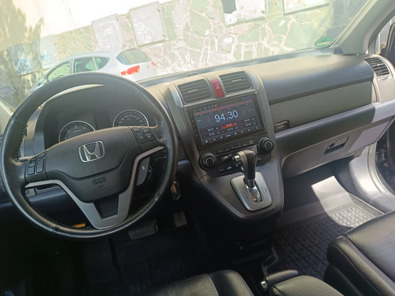 Honda Cr-v 2.2 Фейс Кожа Навигация Автомат , снимка 9 - Автомобили и джипове - 48079106