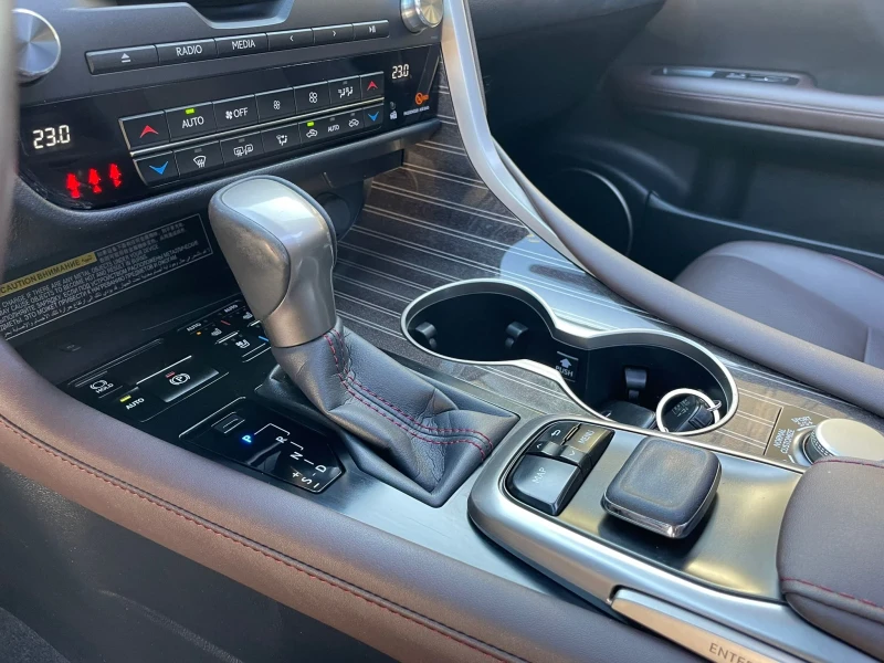 Lexus RX 450h Luxury/360Camera/HUD/BSM/Гаранция HHC, снимка 12 - Автомобили и джипове - 51804541