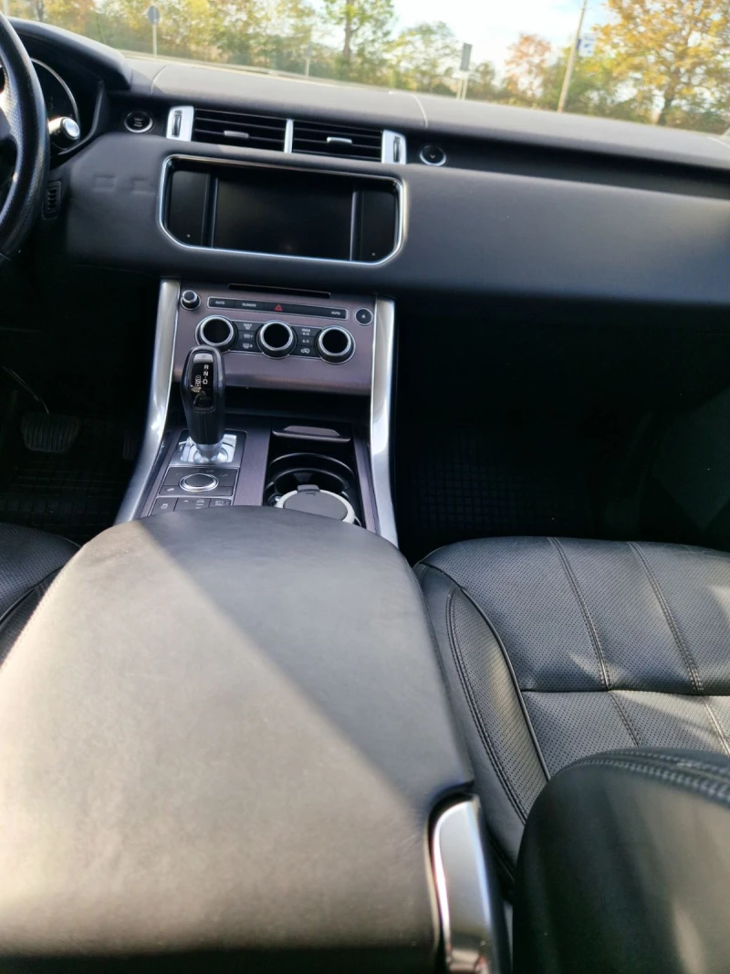 Land Rover Range Rover Sport, снимка 8 - Автомобили и джипове - 52246928