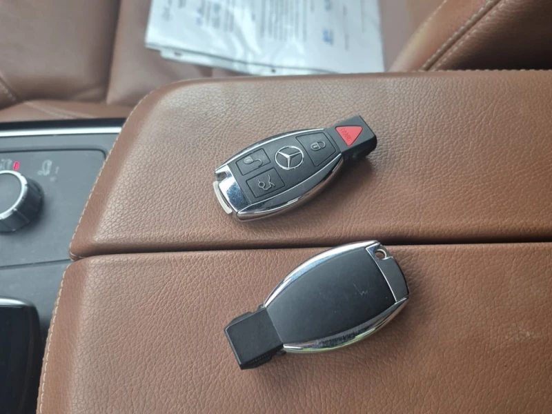 Mercedes-Benz GLE * AMG 43 * CARFAX * ФИНАНСИРАНЕ , снимка 8 - Автомобили и джипове - 52830665