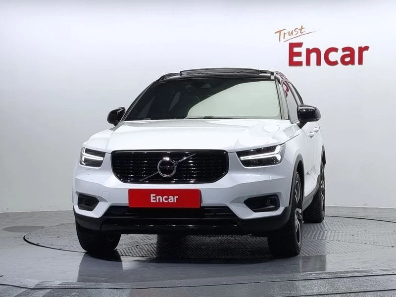 Volvo XC40 B4 R-Design| 194�.�.| ���.��������� | Mobile.bg � ����������� 3