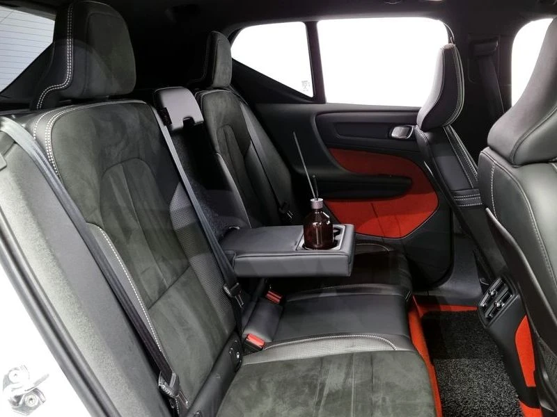 Volvo XC40 B4 R-Design| 194�.�.| ���.��������� | Mobile.bg � ����������� 12