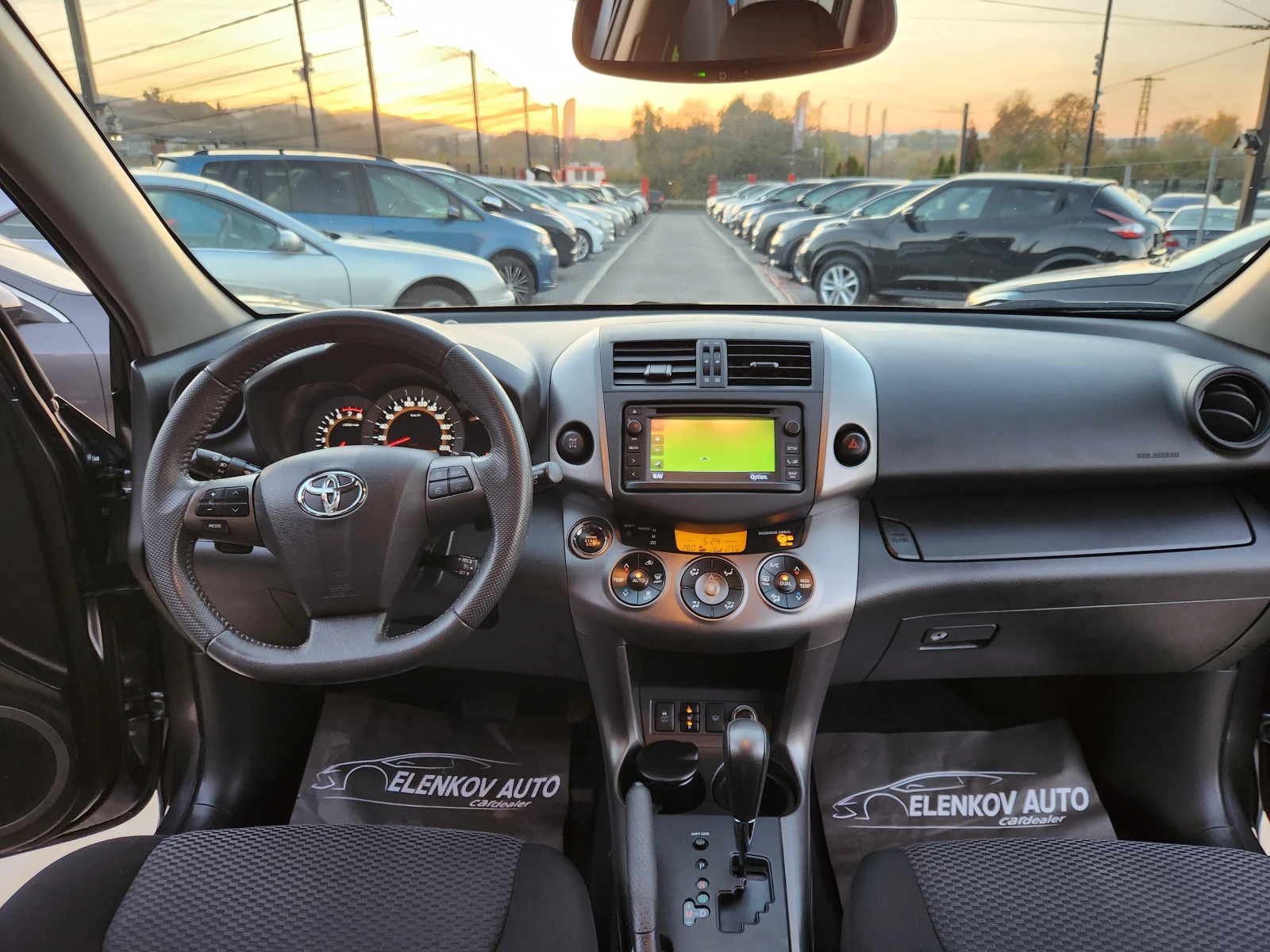 Toyota Rav4 2.0I-158к.с EURO 5b-АВТОМАТИК-НАВИГАЦИЯ-ШВЕЙЦАРИЯ - изображение 9