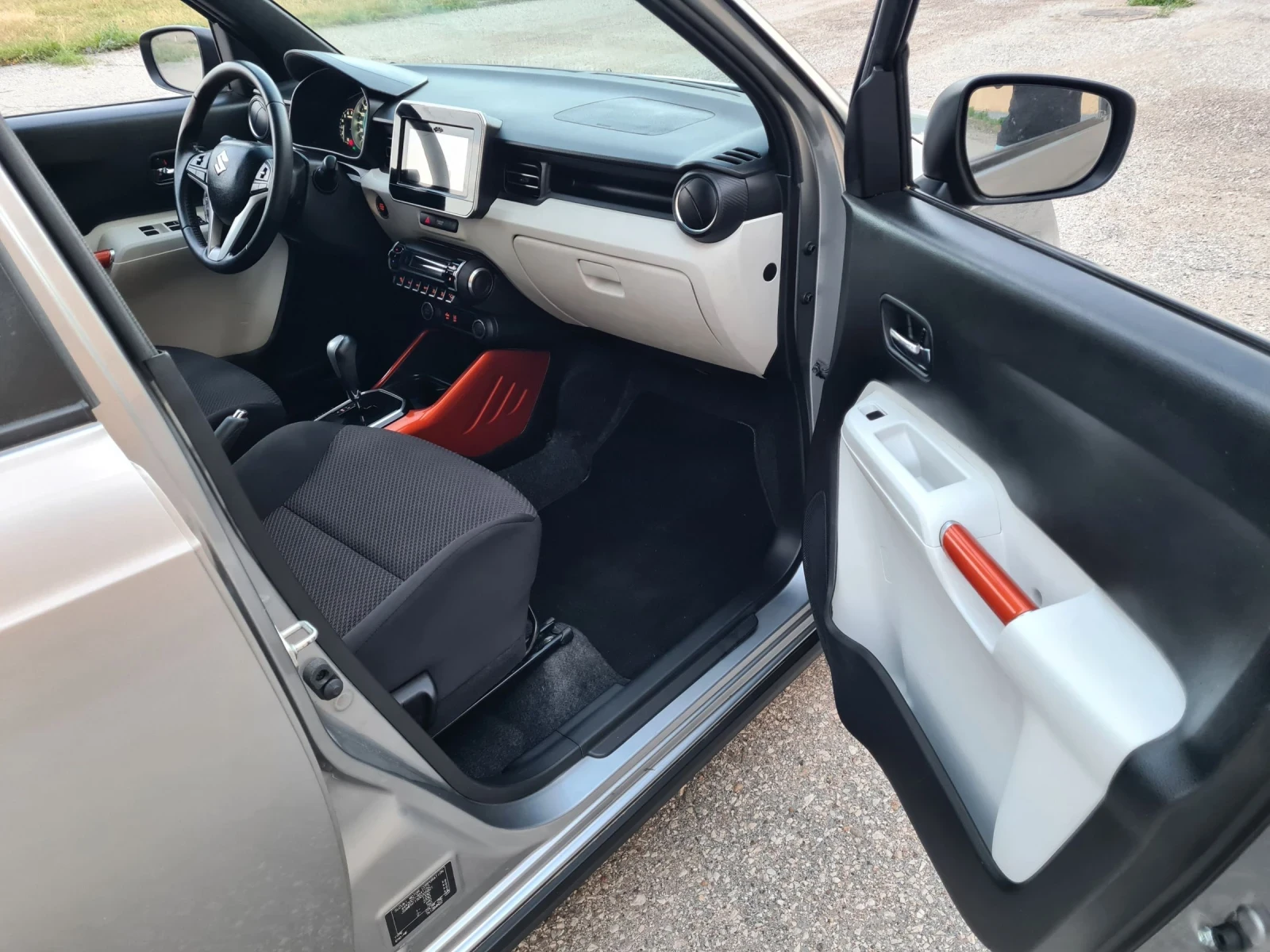 Suzuki Ignis 1.2i/автоматик  - изображение 10